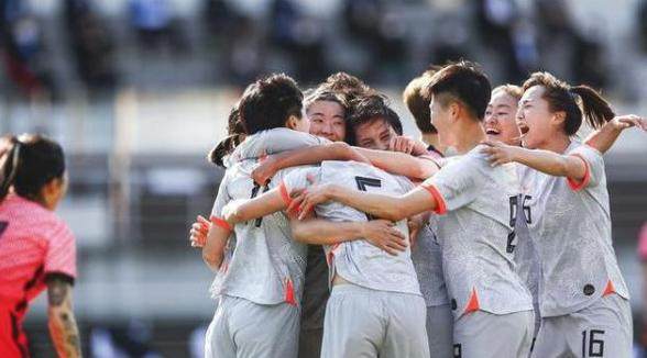 体育赛事-取胜+客场进球！女足抢占先机 次战0比1输球也出线